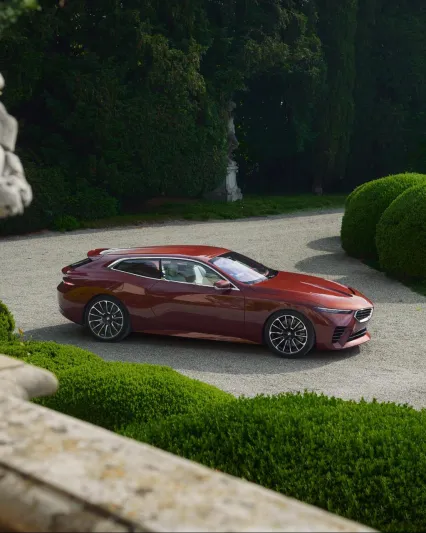 BMW تكشف عن Concept Speedtop بإصدار محدود من 70 وحدة فقط