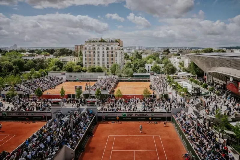 مفاجآت رولان جاروس 2025: كاميرون نوري يطيح بدانييل ميدفيديف