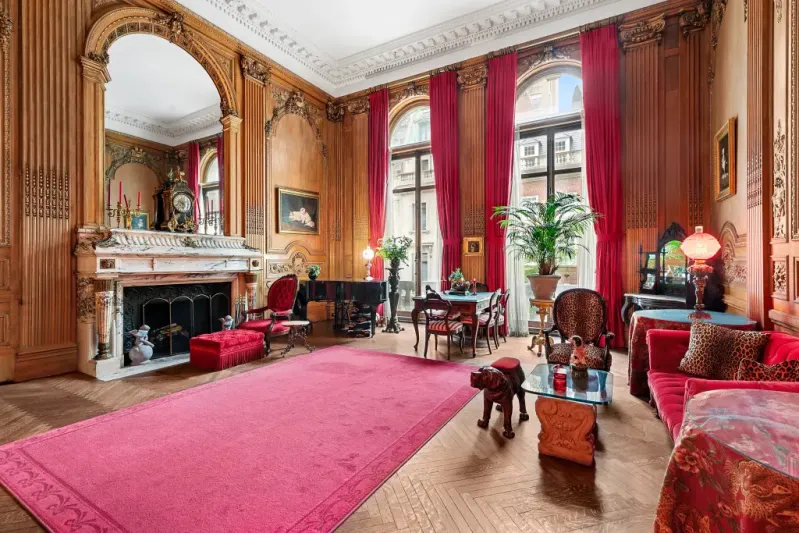 شقة من سحر العصر الذهبي للبيع في نيويورك مقابل 6 ملايين دولار