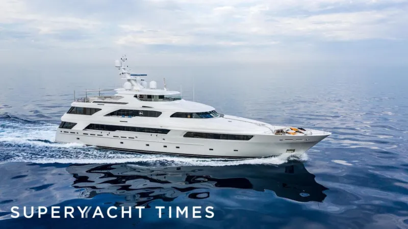 بيع يخت Victoria Del Mar الفاخر بقيمة تقارب 20 مليون دولار بيع يخت Victoria Del Mar الفاخر بقيمة تقارب 20 مليون دولار