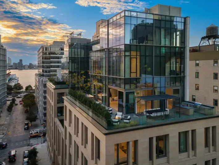 سوق العقارات الفاخرة في مانهاتن ينتعش أخيرًا رغم الخسائر 