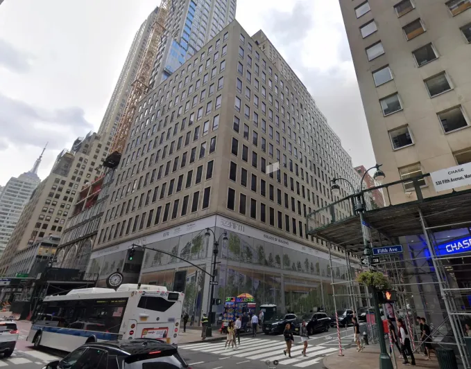  بمساحة 55.7 ألف متر مربع: أمازون تواصل توسعها بشراء مبنى "522 فيفث أفينيو"