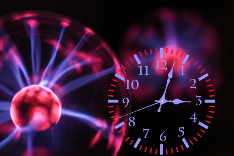 دراسة تكشف: الشعور بسرعة مرور الزمن يرتبط بالرضا والحنين لا بالملل