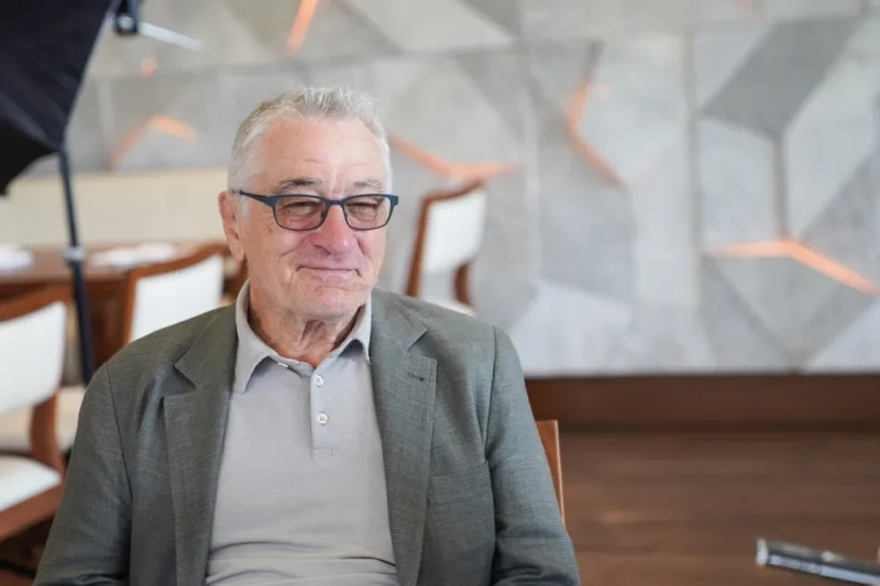 تتويجًا لـ50 عامًا من الإبداع السينمائي.. روبرت دي نيرو يحصد السعفة الذهبية الشرفية في مهرجان كان 2025