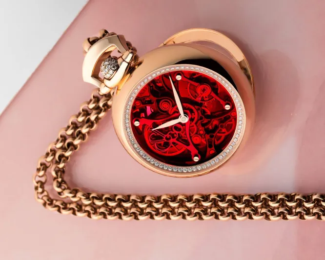 المصدر: حساب jacobandco على instagram ليست مجرد ساعة.. Brilliant التي ارتداها ويل سميث تجسد الفن والوقت (فيديو)