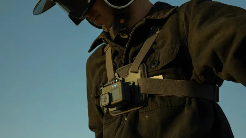 كاميرا GoPro HERO12 Black - المصدر: GoPro كاميرات GoPro: من شغف راكب أمواج إلى علامة غيّرت عالم التصوير