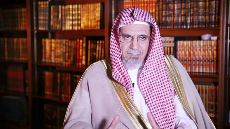 الشيخ صالح بن حميد في خطبة عرفة: التقوى وطهارة القلب طريق النجاة والفوز (فيديو)