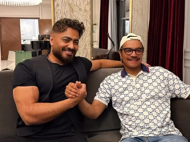رابح صقر وتامر حسني في لقاء غامض: هل نشهد تعاونًا قريبًا؟