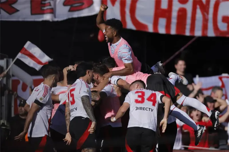 تشكيلة ريفر بليت أمام أوراوا.. ماستانتونو يقود الهجوم 