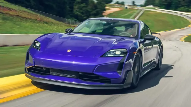المصدر: Porsche Porsche Taycan Turbo GT تسجّل رقمًا قياسيًا جديدًا على مضمار Road Atlanta