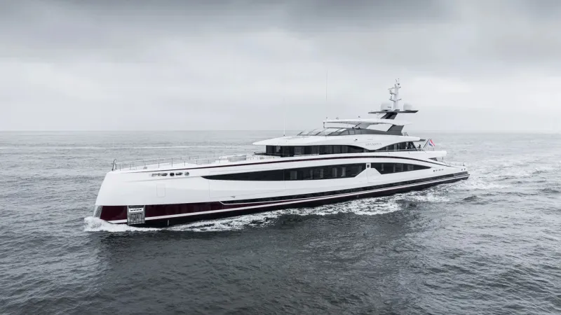 سبارتا.. يخت يحاكي القصور ويبحر بأسلوب فريد