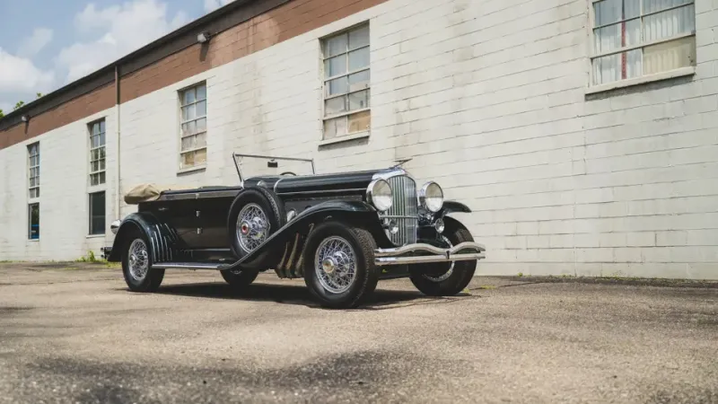 أسطورة Duesenberg Model J النادرة في مزاد مونتيري المرتقب
