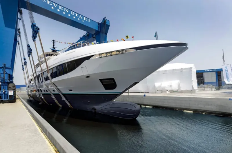 Overmarine تطلق إصدارها الخامس من يخت Mangusta Oceano 50