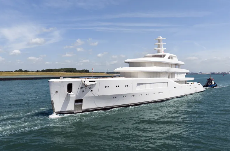 يخت Amels 80: الفخامة تبدأ من الداخل