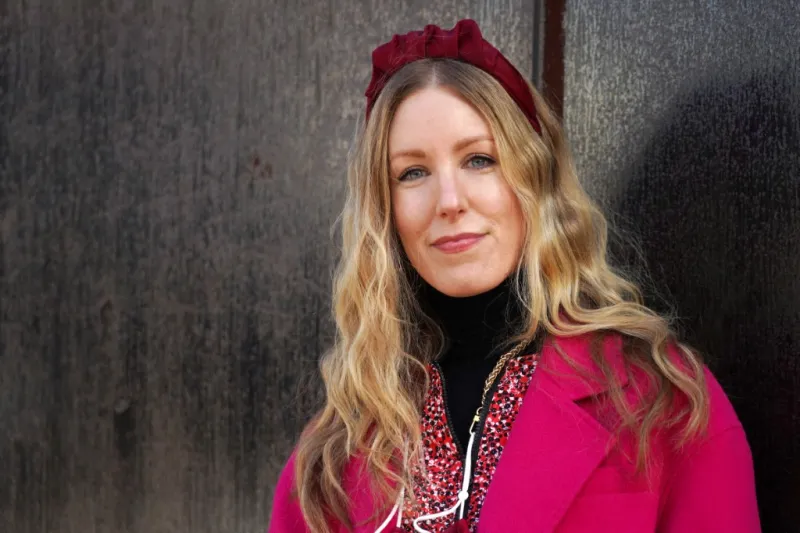 مصممة أزياء تهاجم إطلالة بيزوس في زفافه الفاخر بإيطاليا