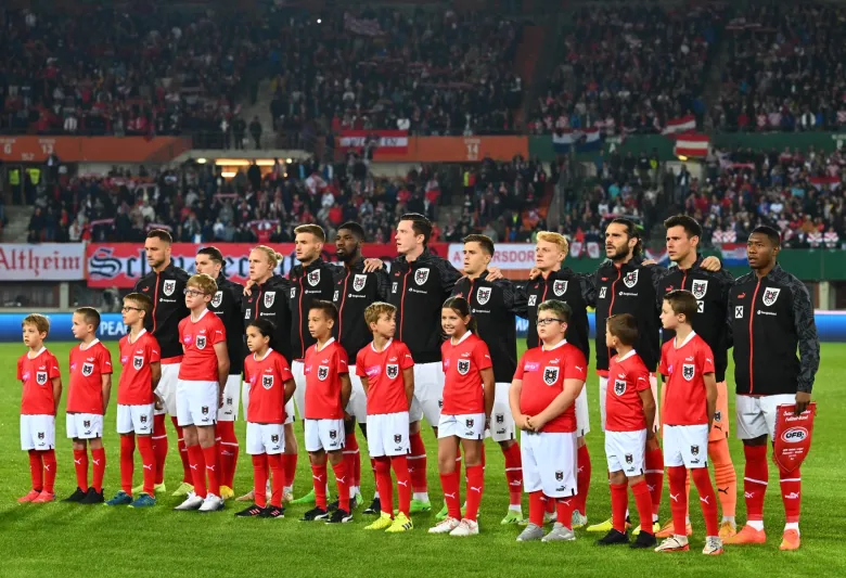 مواجهة منتظرة بين النمسا ورومانيا..  تعرف على التشكيل المتوقع للمنتخبين