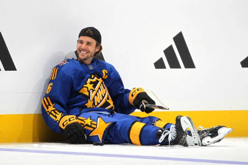 Royal Oak Mini: لمسة ذهبية فاخرة على معصم جاستن بيبر 