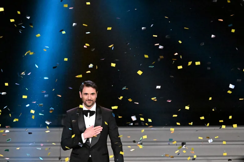 "فرقة الموت" في مهب التأجيل مجددًا.. أحمد عز يؤجل للمرة الخامسة