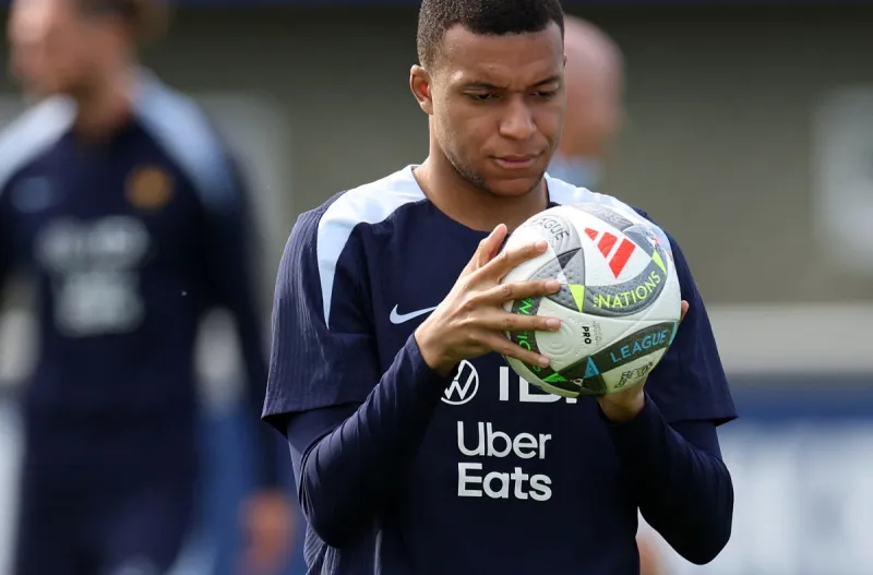 كيليان مبابي يواجه باريس سان جيرمان باتهامات خطيرة!