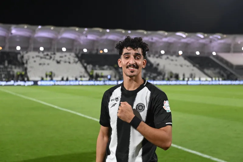 بعقد يمتد لثلاثة مواسم.. الفترة الحرة تفتح طريق النصر للتعاقد مع مدافع الشباب