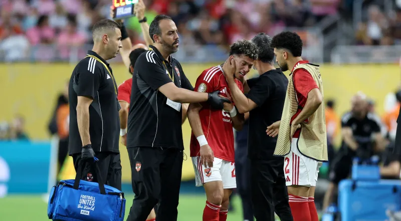 الأهلي يحسم مصير عاشور في مونديال الأندية