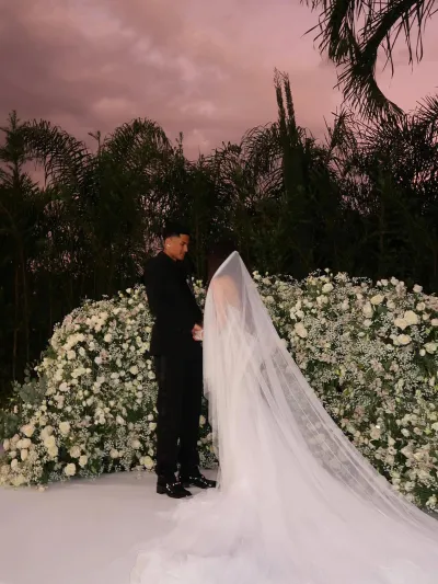 بعيدًا عن الأضواء: أنجيلو جابرييل يدخل القفص الذهبي مع بيانكا أنشيتا