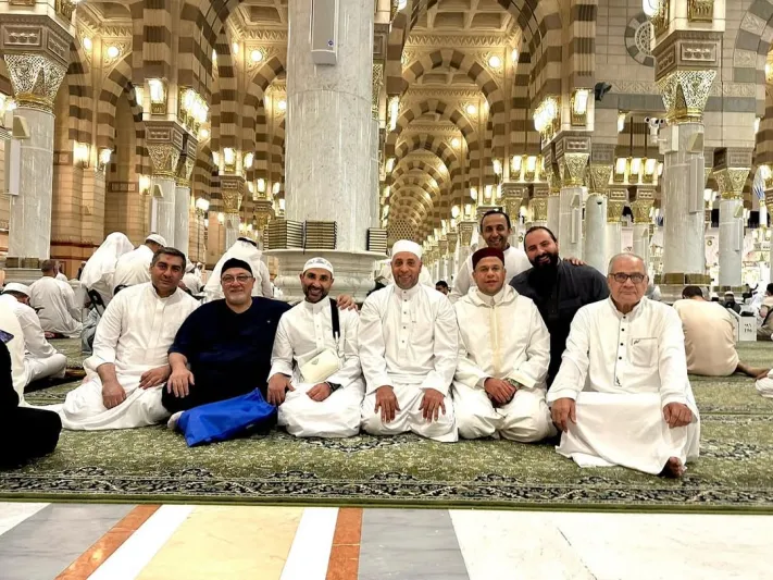 هل اعتزل المطرب أحمد سعد الغناء؟