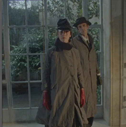 بول هارندن.. الغامض الذي رفض الشهرة ليصنع أسطورته في عالم الموضة بهدوء