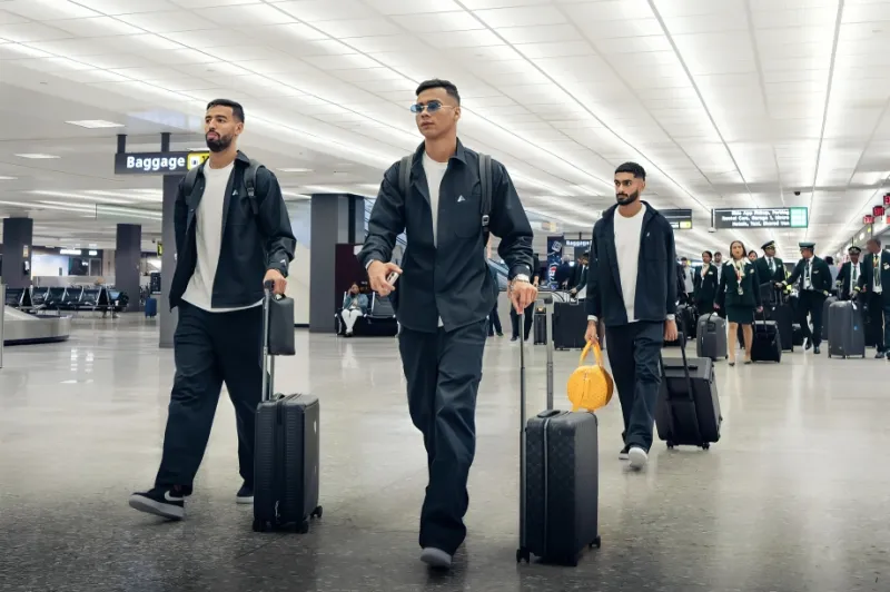 لاعبو العين الإماراتي ببدلة مميزة من Nike -المصدر: حساب العين الإماراتي عبر Instagram دور الأزياء تقتحم كأس العالم للأندية 2025.. بدل أنيقة وإطلالات صيفية مميزة