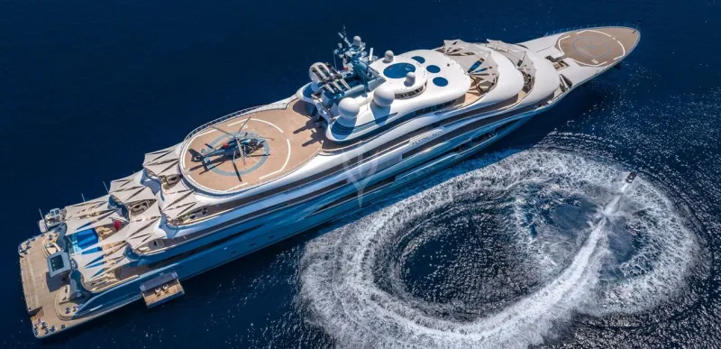 Flying Fox يظهر مجددًا في المتوسط: تحفة Lürssen العائمة (فيديو)