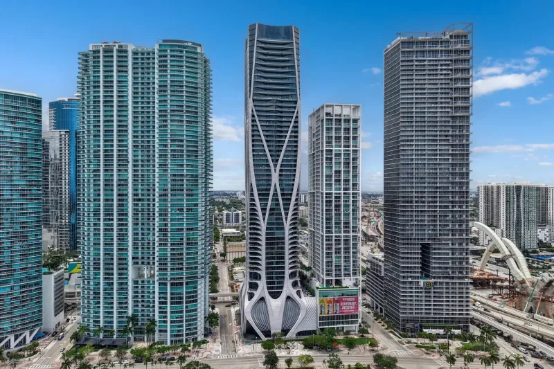 منزل نادر من تصميم زها حديد في ميامي يجذب أصحاب الملايين