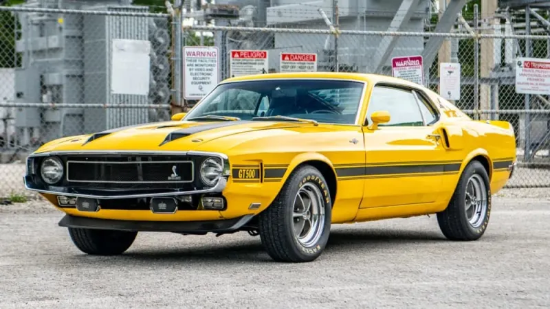 بعد 28 عامًا من الحفظ العائلي.. شيلبي GT500 الأصلية تُعرض للبيع في مزاد