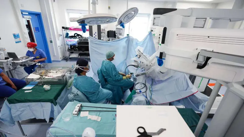 ما هي الجراحة الروبوتية وآلية الاعتماد عليها؟