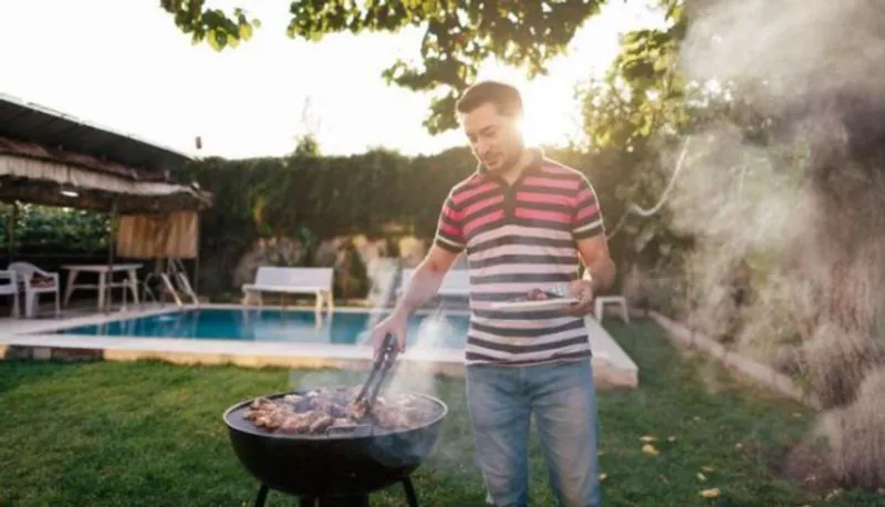 كيف تتطور نكهة اللحم المشوي على النار؟ دراسة تتابع التغير لحظة بلحظة