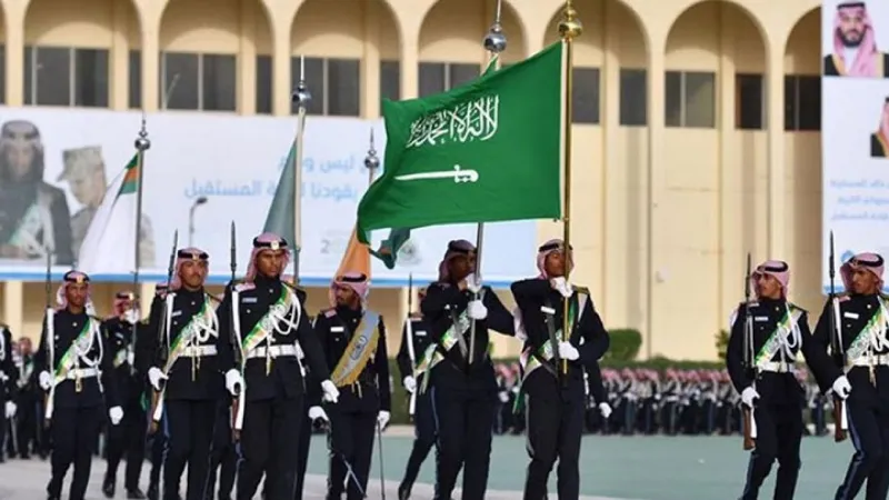 إليك الشروط والتخصصات المطلوبة للتقديم في كلية الملك خالد العسكرية