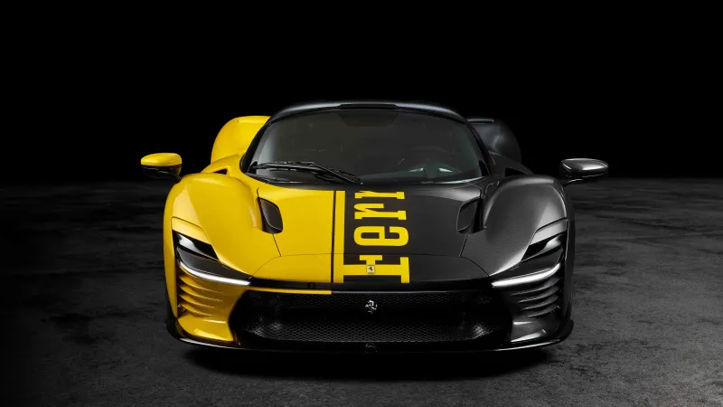 نسخة لا تُشبه غيرها.. Ferrari SP3 Daytona تُجسّد إرث أنزو وتحتفي بالإنسان