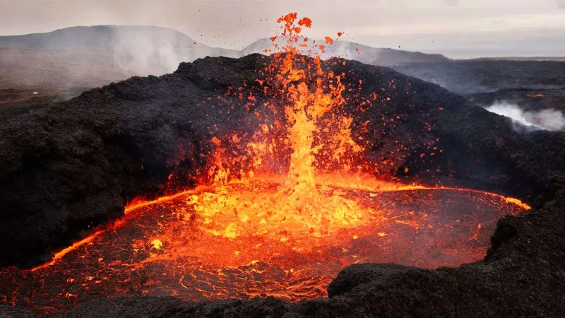 العلماء يحذرون: براكين بحرية على وشك الثوران.. فهل علينا القلق؟
