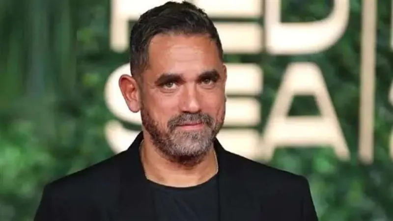 أمير كرارة يكشف لـ"الرجل" كواليس فيلم الشاطر: مصطفى غريب جعلني أتخلى عن هيبتي (فيديو) 