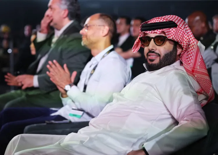 تركي آل الشيخ يكشف أبرز نجوم مهرجان الرياض للكوميديا في بوليفارد سيتي