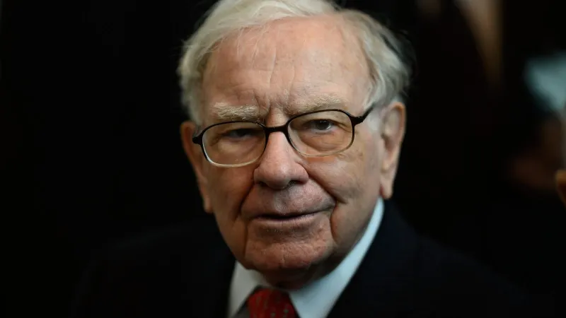 انسحاب بافيت من البنوك الأمريكية.. هل هو مؤشر لانهيار قادم؟