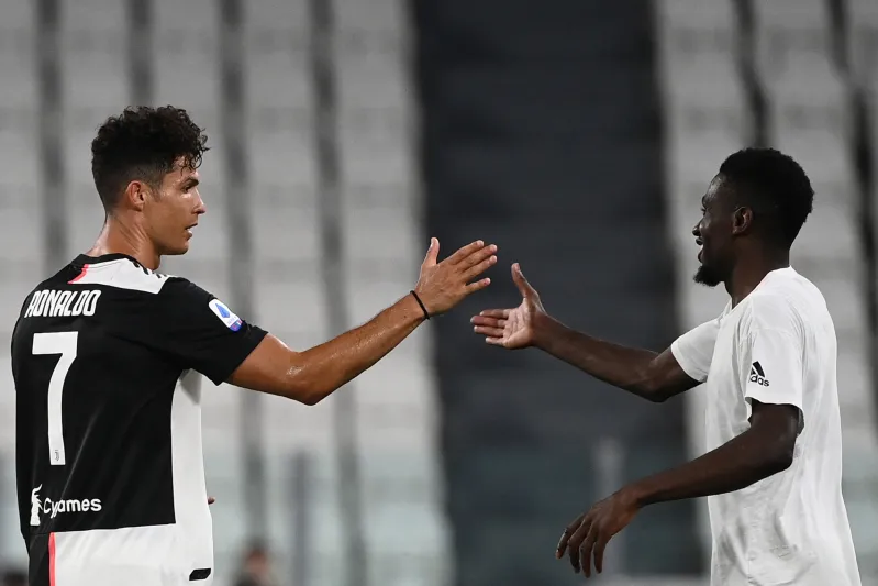 "مهووس بالعمل".. رونالدو يُفاجئ بنعطية في موقف غير متوقع