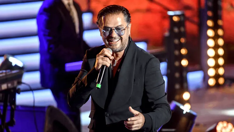 بعد أزمة نقابة الموسيقيين.. راغب علامة يكشف سبب تأجيل حفله