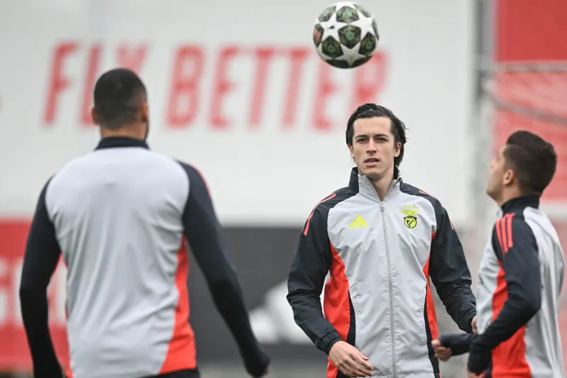 أرباح غير متوقعة لمانشستر يونايتد من صفقات لاعبيه السابقين