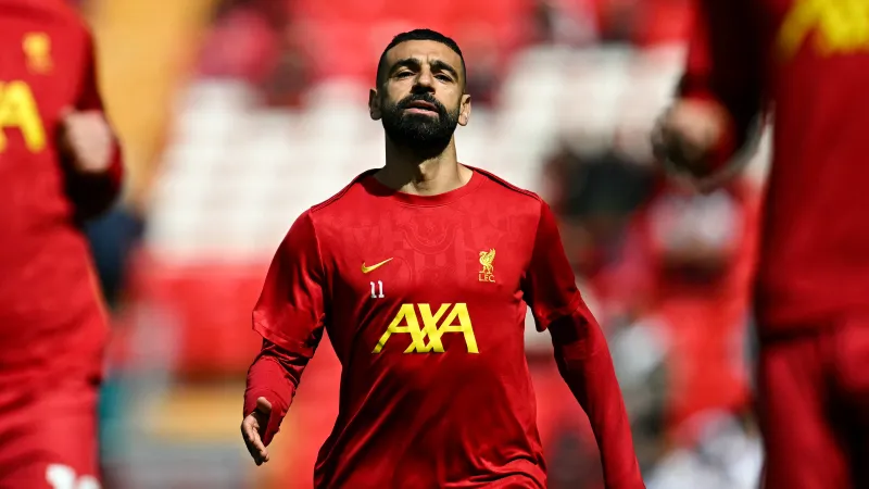 صلاح ومرموش في القمة.. أرقام فلكية تضعهما بين أغنى نجوم البريميرليغ