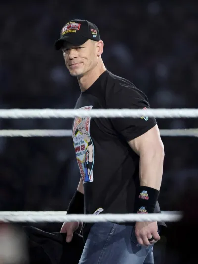 جون سينا في عالم موازٍ.. إعلان مشوّق للموسم الثاني من "Peacemaker" (فيديو)