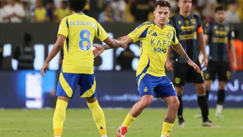 بعد أنباء رحيله عن النصر.. هل يعود أوتافيو إلى بورتو أم يختار عرض بالميراس؟