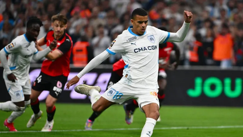 ماسون غرينوود في دائرة اهتمام أندية دوري روشن: الوجهة السعودية تقترب (فيديو)