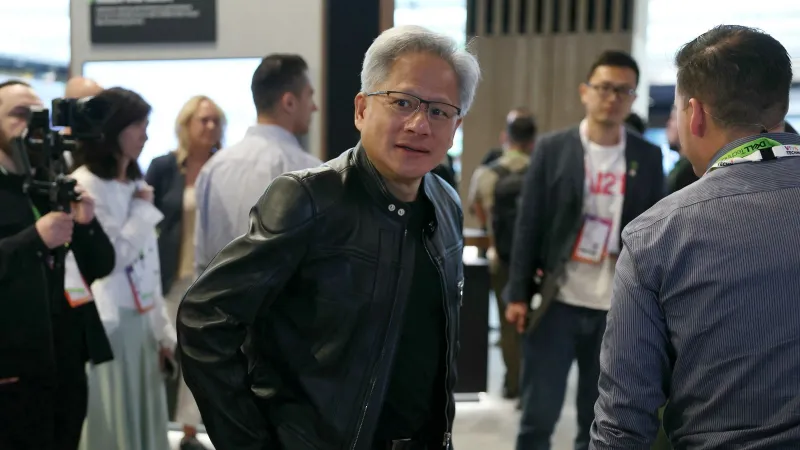 الرئيس التنفيذي لـNvidia: الذكاء الاصطناعي لن يسرق وظيفتك بل سيُغيّرها الرئيس التنفيذي لـNvidia: الذكاء الاصطناعي لن يسرق وظيفتك بل سيُغيّرها