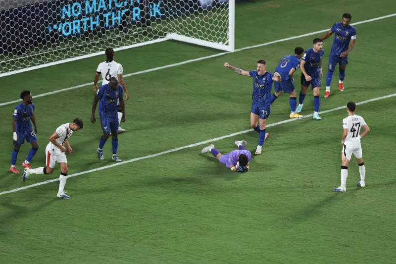 كم يساوي الانتصار التاريخي للهلال أمام مانشستر سيتي؟ (فيديو)