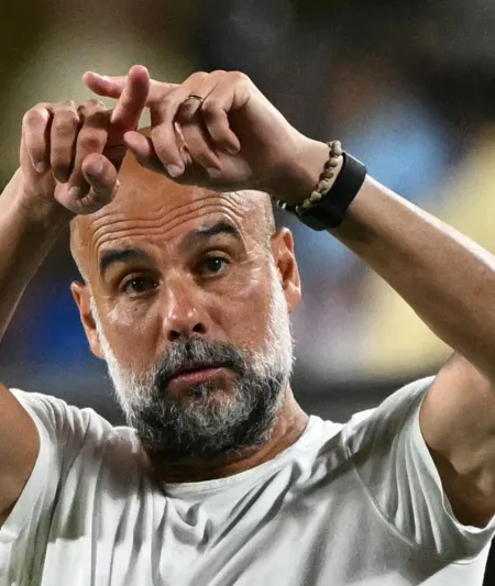 غوارديولا يطلب التريث في مقارنة يامال بميسي: المستقبل سيكشف الحقيقة